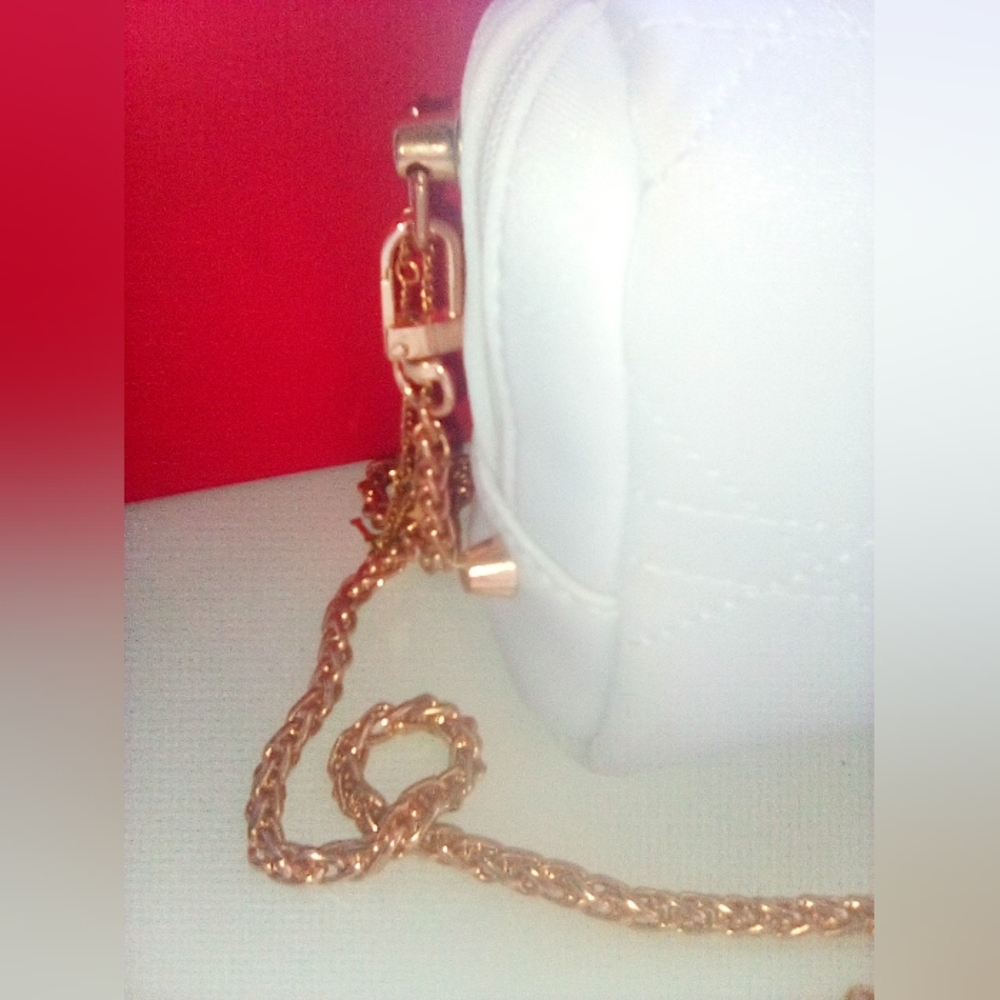 Christian Dior White Quilted Crossbody Gold Chain Star Charm GWP - Picture 14 of 16